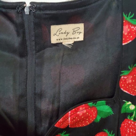 Lindy Bop Strawberry Swing Dress Women's Size Medium - Picture 2 of 3